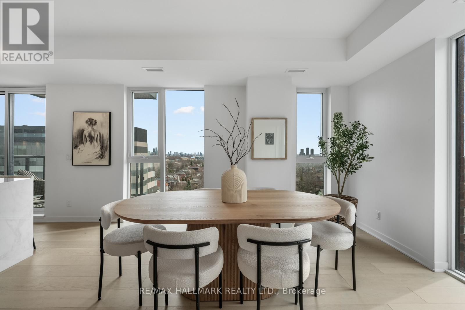 907 - 185 Alberta Avenue, Toronto, Ontario  M6C 0A5 - Photo 5 - C13008270