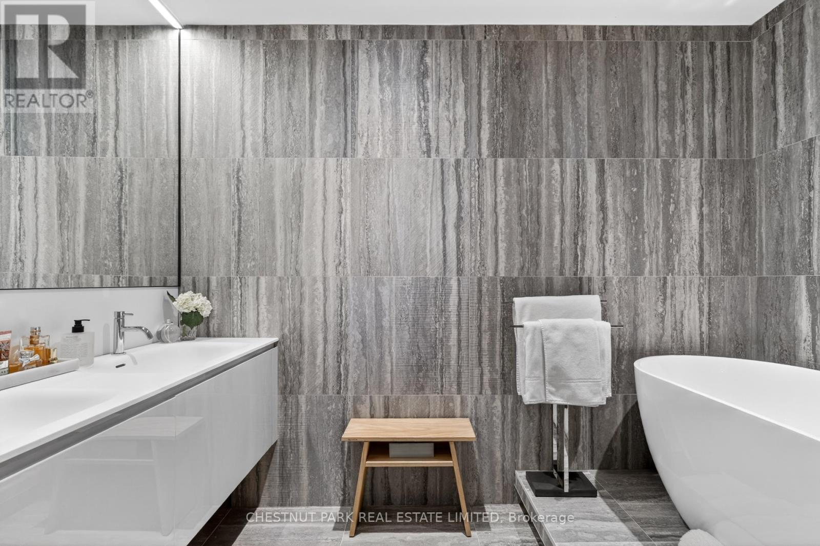 301 - 20 Scrivener Square, Toronto, Ontario  M4W 3X9 - Photo 32 - C13008286