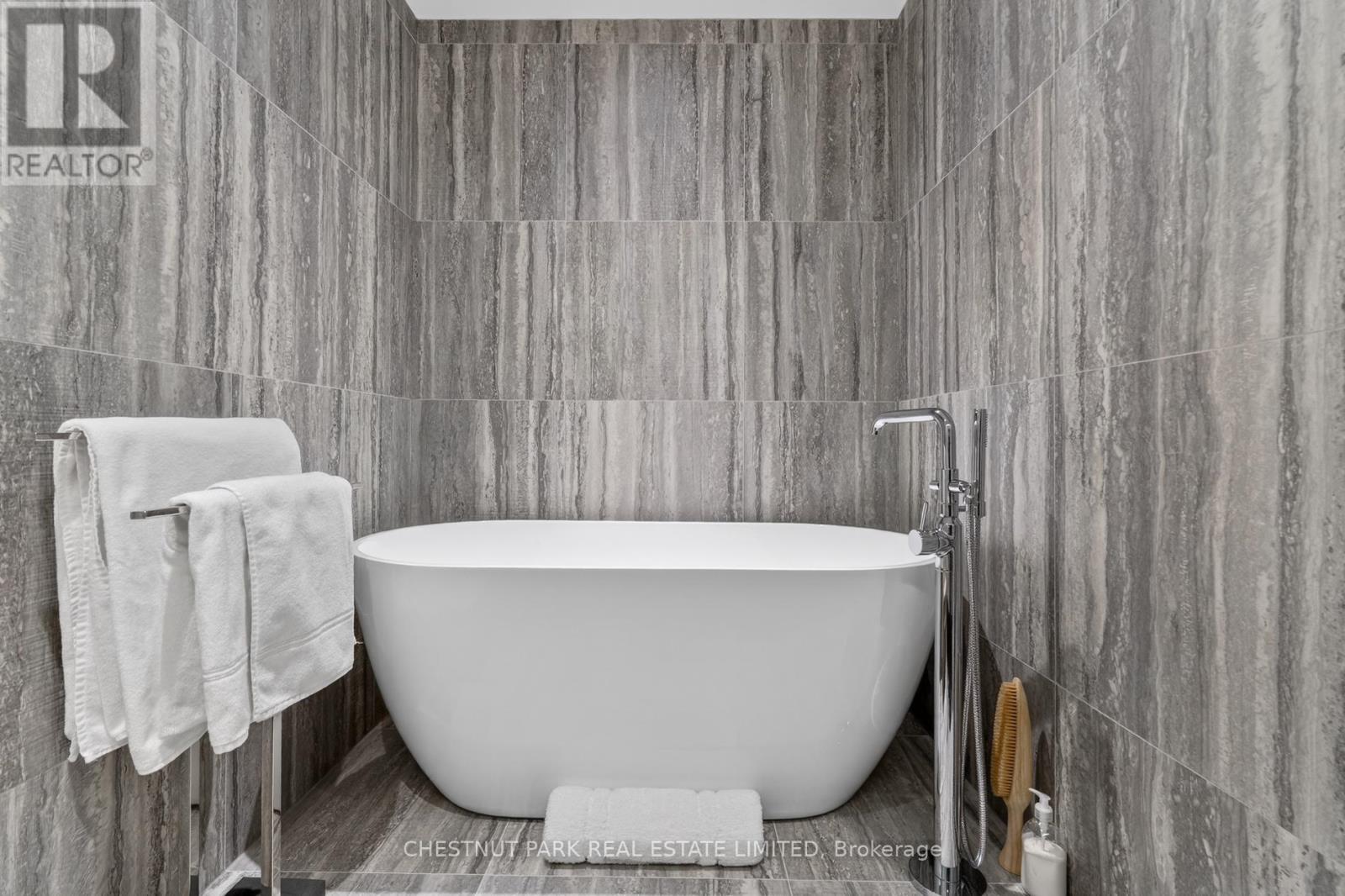 301 - 20 Scrivener Square, Toronto, Ontario  M4W 3X9 - Photo 34 - C13008286