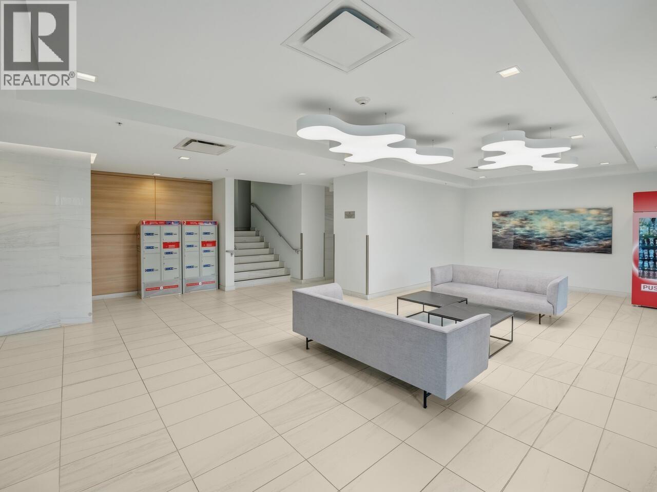 622 5665 Boundary Road, Vancouver, British Columbia  V5R 0E4 - Photo 2 - R3097528