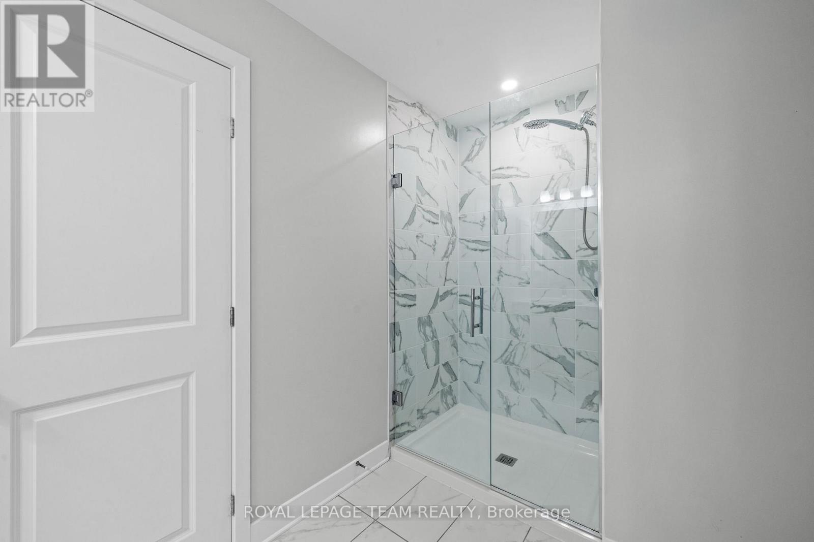 539 Honeylocust Avenue, Ottawa, Ontario  K2V 0L8 - Photo 28 - X13008094