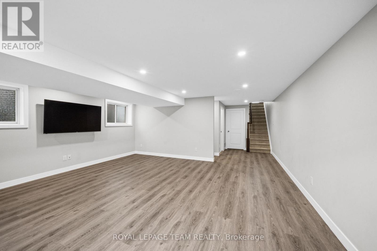 539 Honeylocust Avenue, Ottawa, Ontario  K2V 0L8 - Photo 46 - X13008094