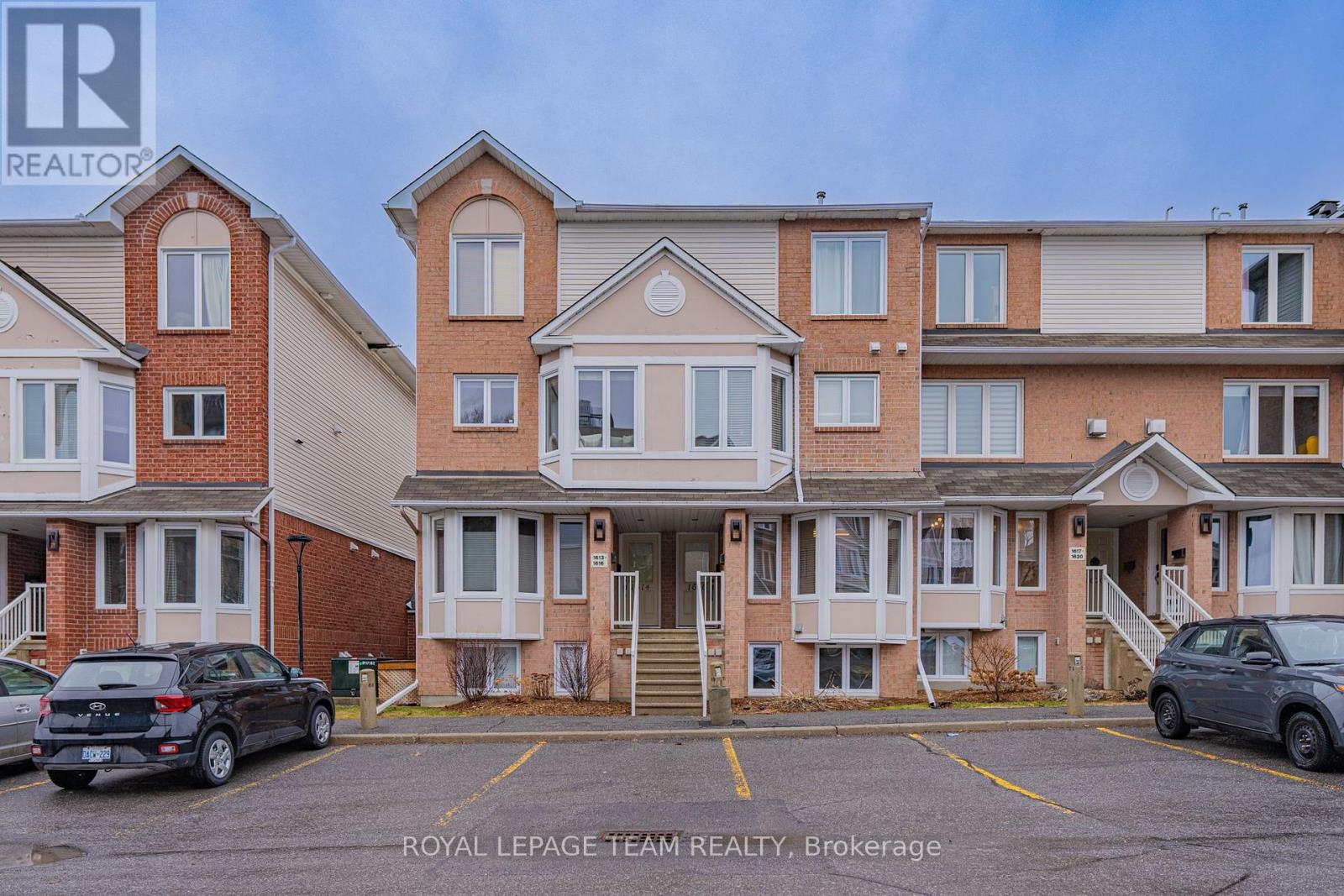 1615 LOCKSLEY LANE, Ottawa, Ontario