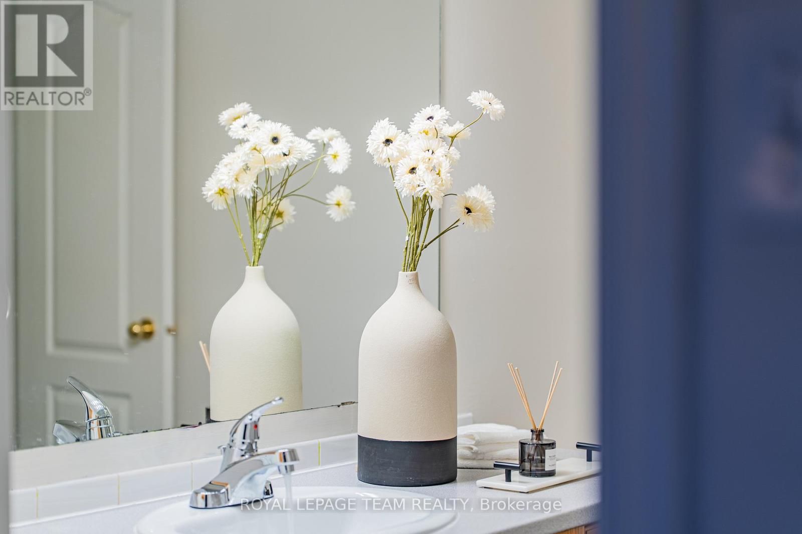 1615 Locksley Lane, Ottawa, Ontario  K1J 1B6 - Photo 37 - X13008156