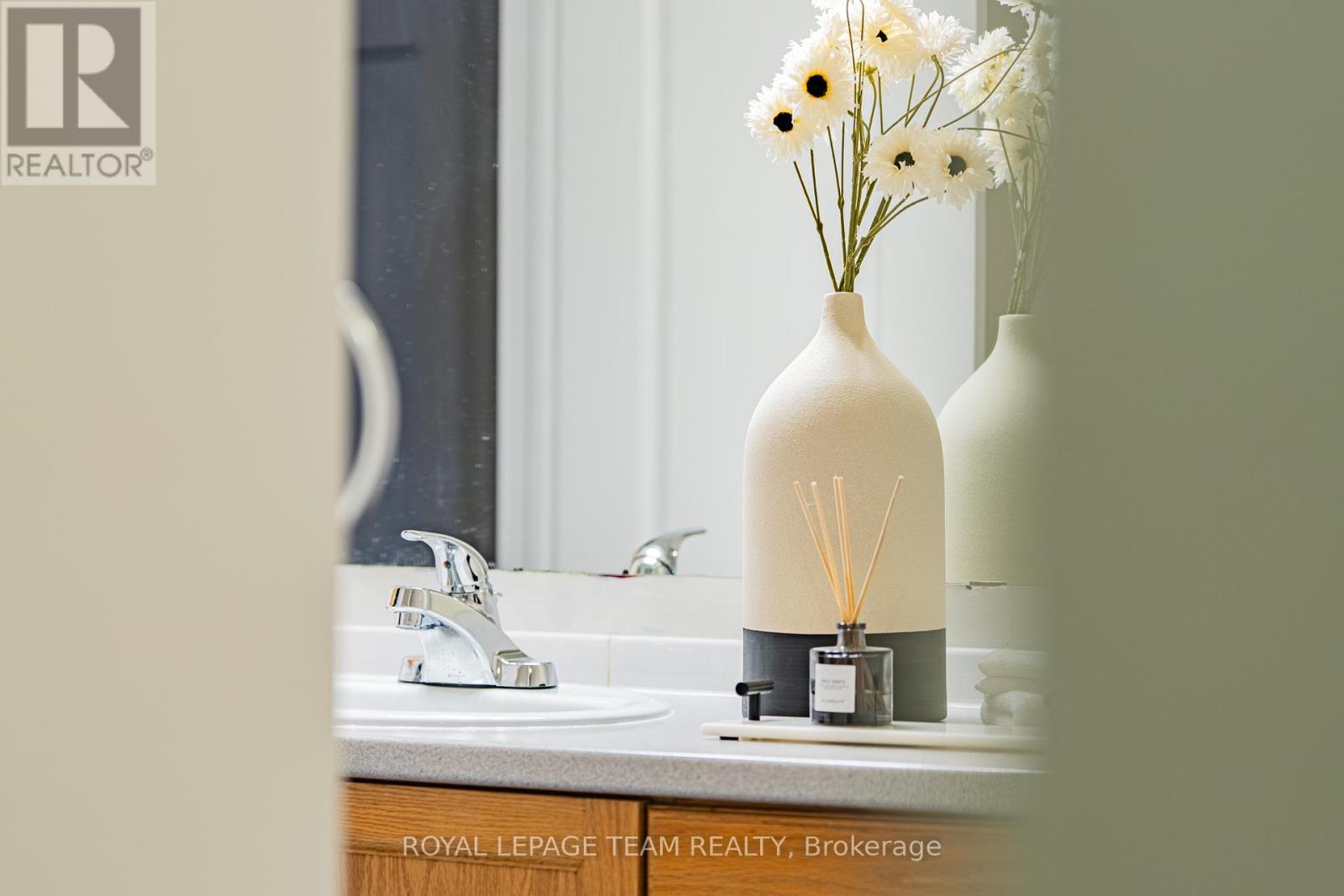 1615 Locksley Lane, Ottawa, Ontario  K1J 1B6 - Photo 39 - X13008156