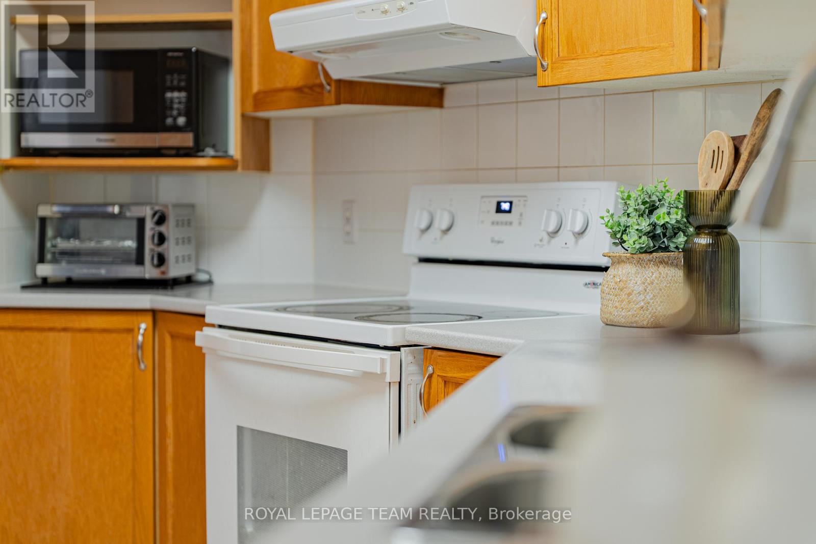 1615 Locksley Lane, Ottawa, Ontario  K1J 1B6 - Photo 47 - X13008156