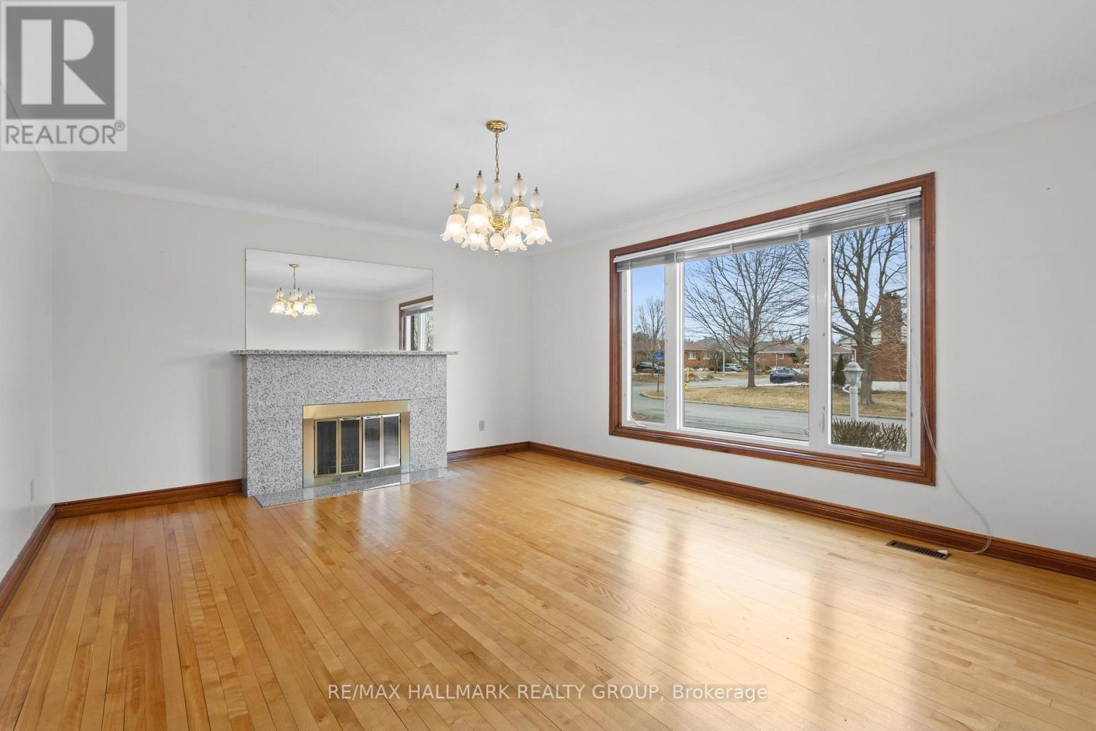 1310 Ferguson Street, Ottawa, Ontario  K2C 2K4 - Photo 13 - X13008176