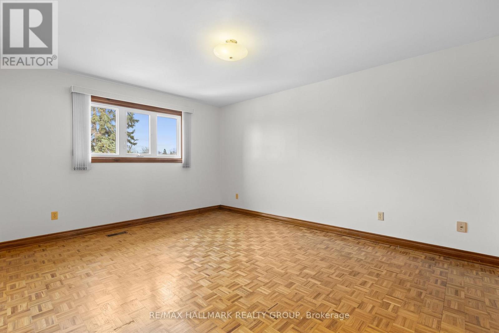 1310 Ferguson Street, Ottawa, Ontario  K2C 2K4 - Photo 22 - X13008176