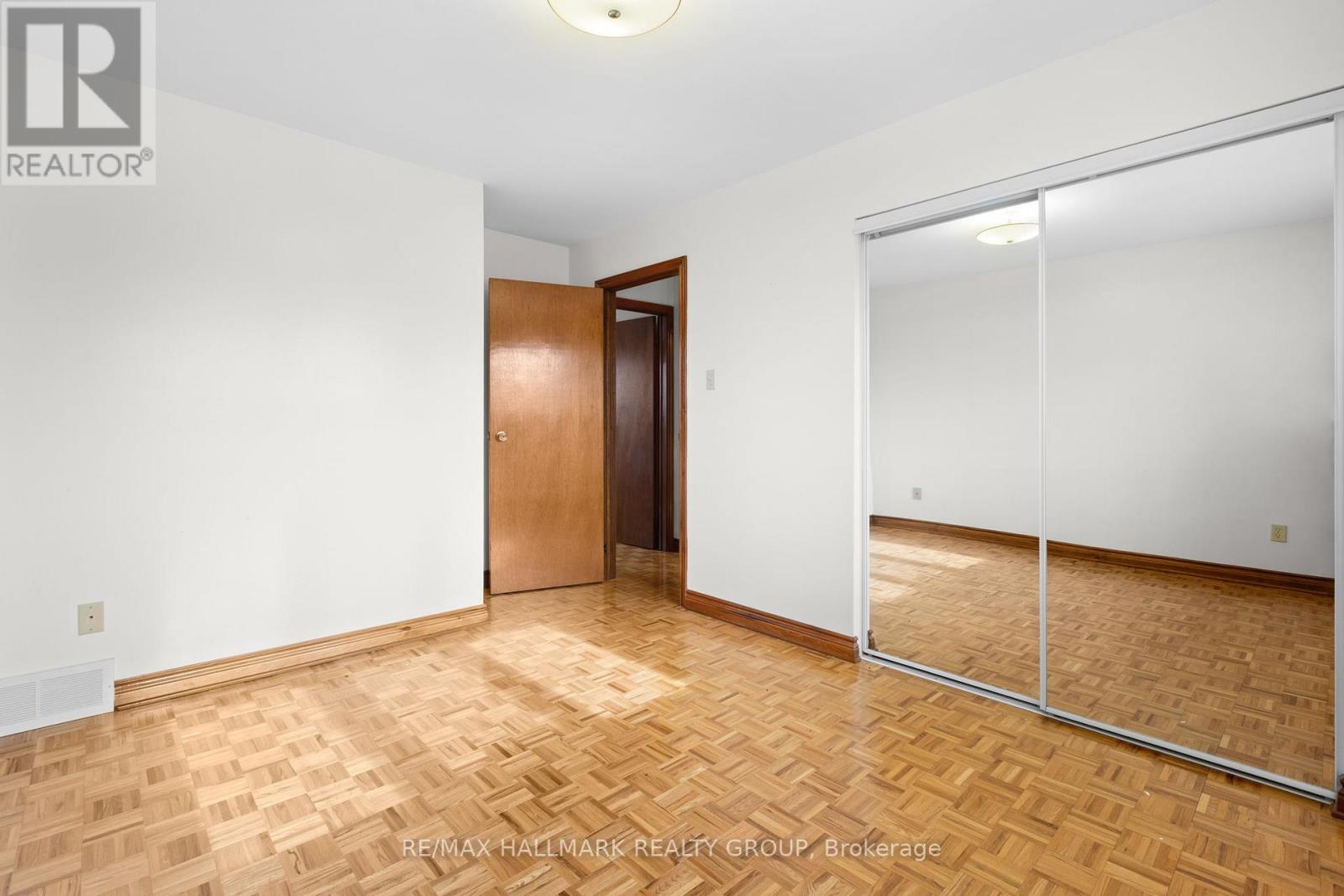 1310 Ferguson Street, Ottawa, Ontario  K2C 2K4 - Photo 30 - X13008176