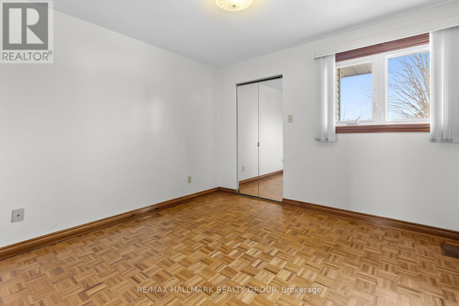 1310 Ferguson Street, Ottawa, Ontario  K2C 2K4 - Photo 35 - X13008176