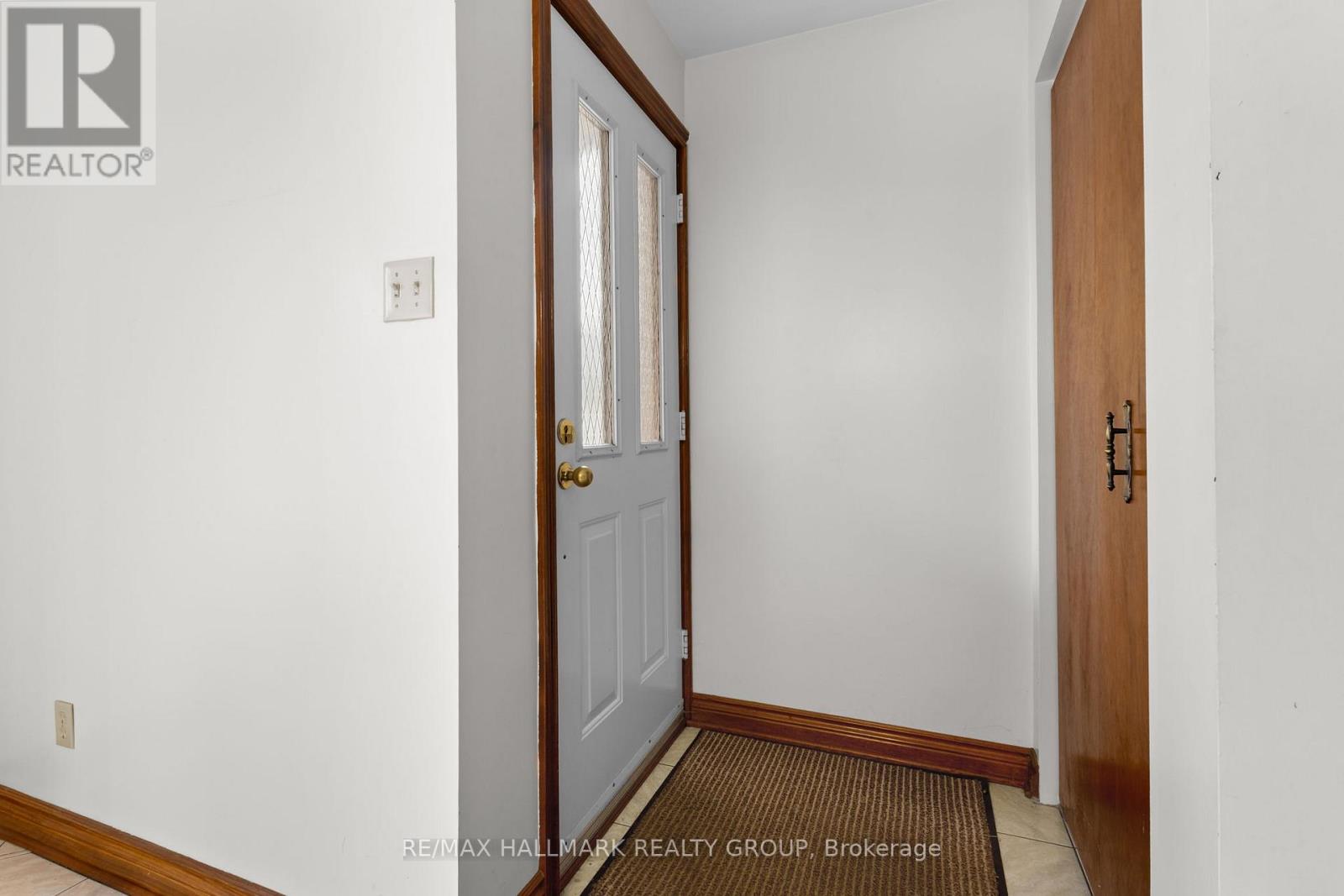 1310 Ferguson Street, Ottawa, Ontario  K2C 2K4 - Photo 39 - X13008176