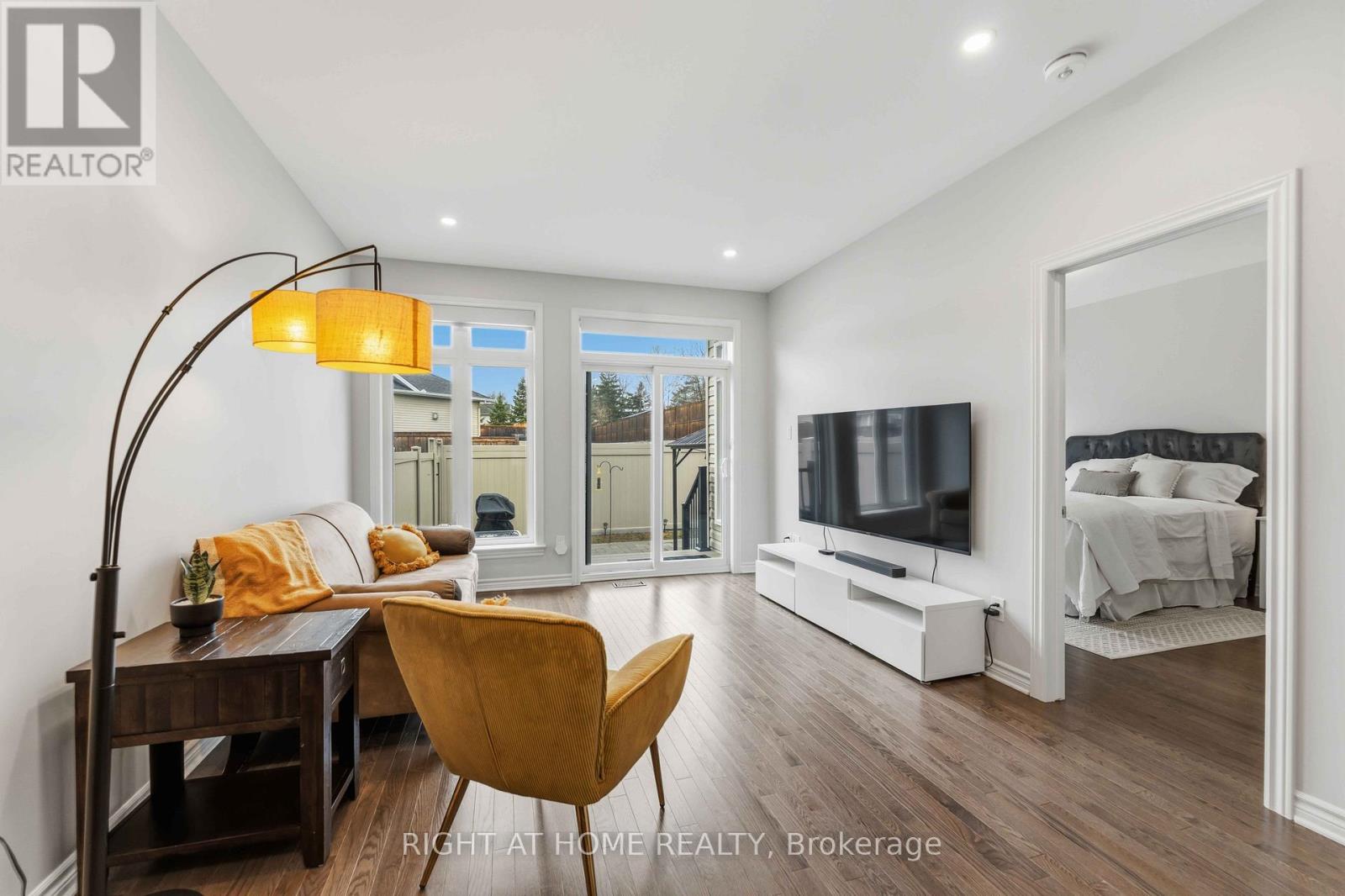 14 Kayenta Street, Ottawa, Ontario  K2S 2K8 - Photo 10 - X13008190