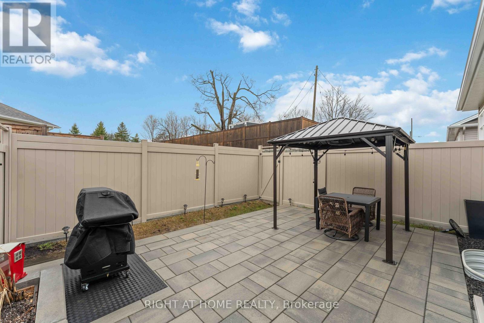 14 Kayenta Street, Ottawa, Ontario  K2S 2K8 - Photo 27 - X13008190