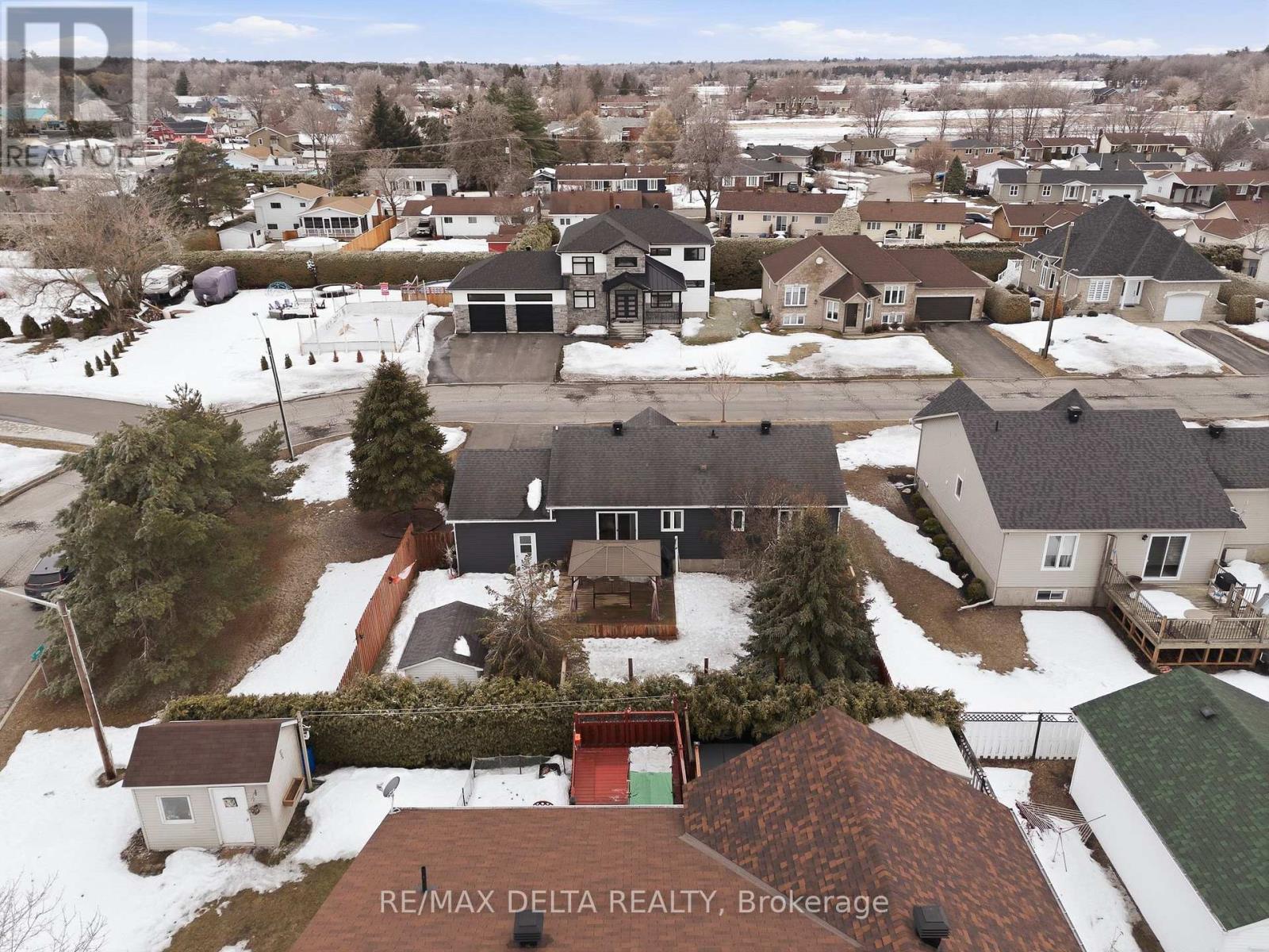 60 Richard Street, Alfred And Plantagenet, Ontario  K0B 1A0 - Photo 32 - X13008230