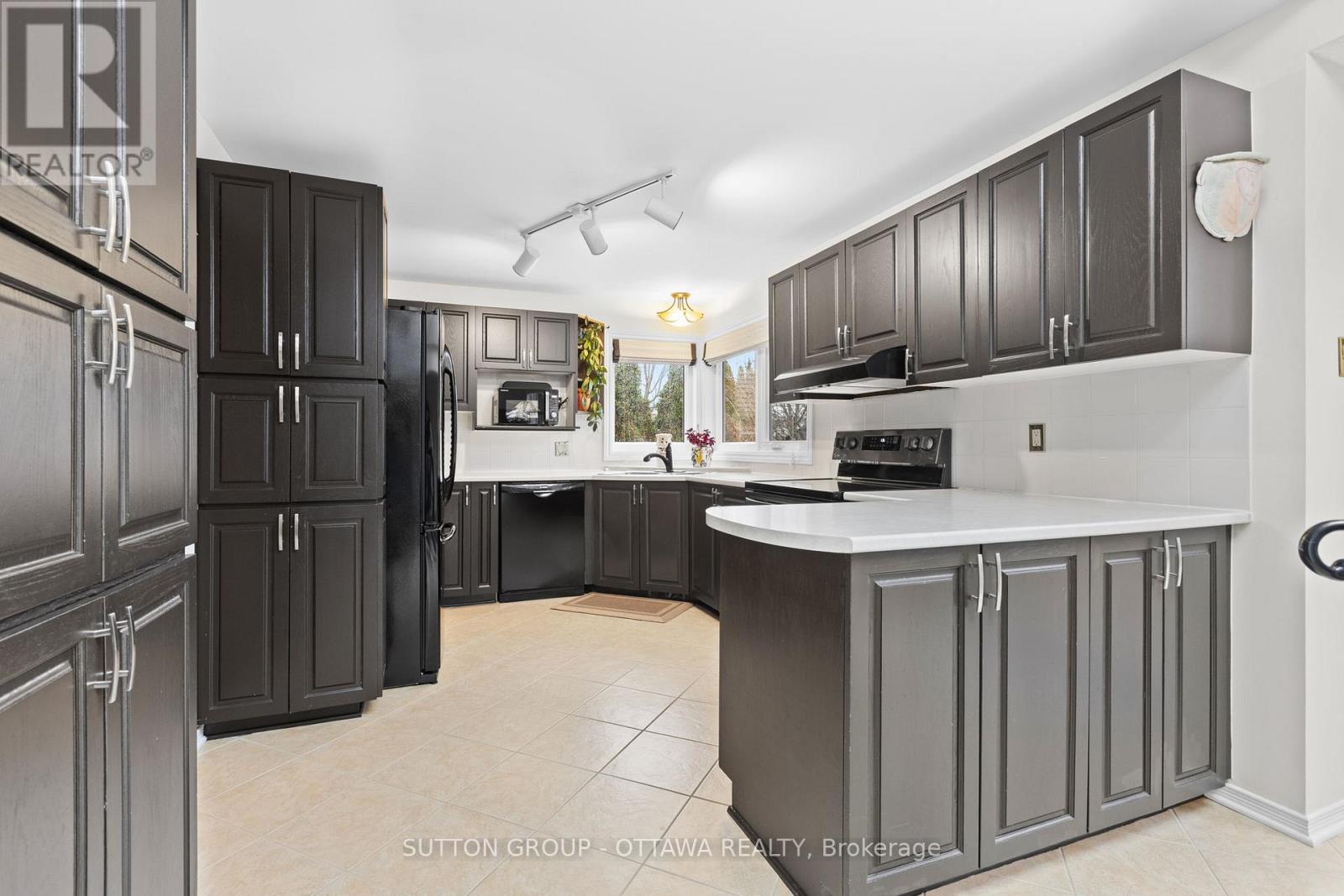 540 Des Conifers Crescent, Ottawa, Ontario  K4A 3E2 - Photo 10 - X13008268