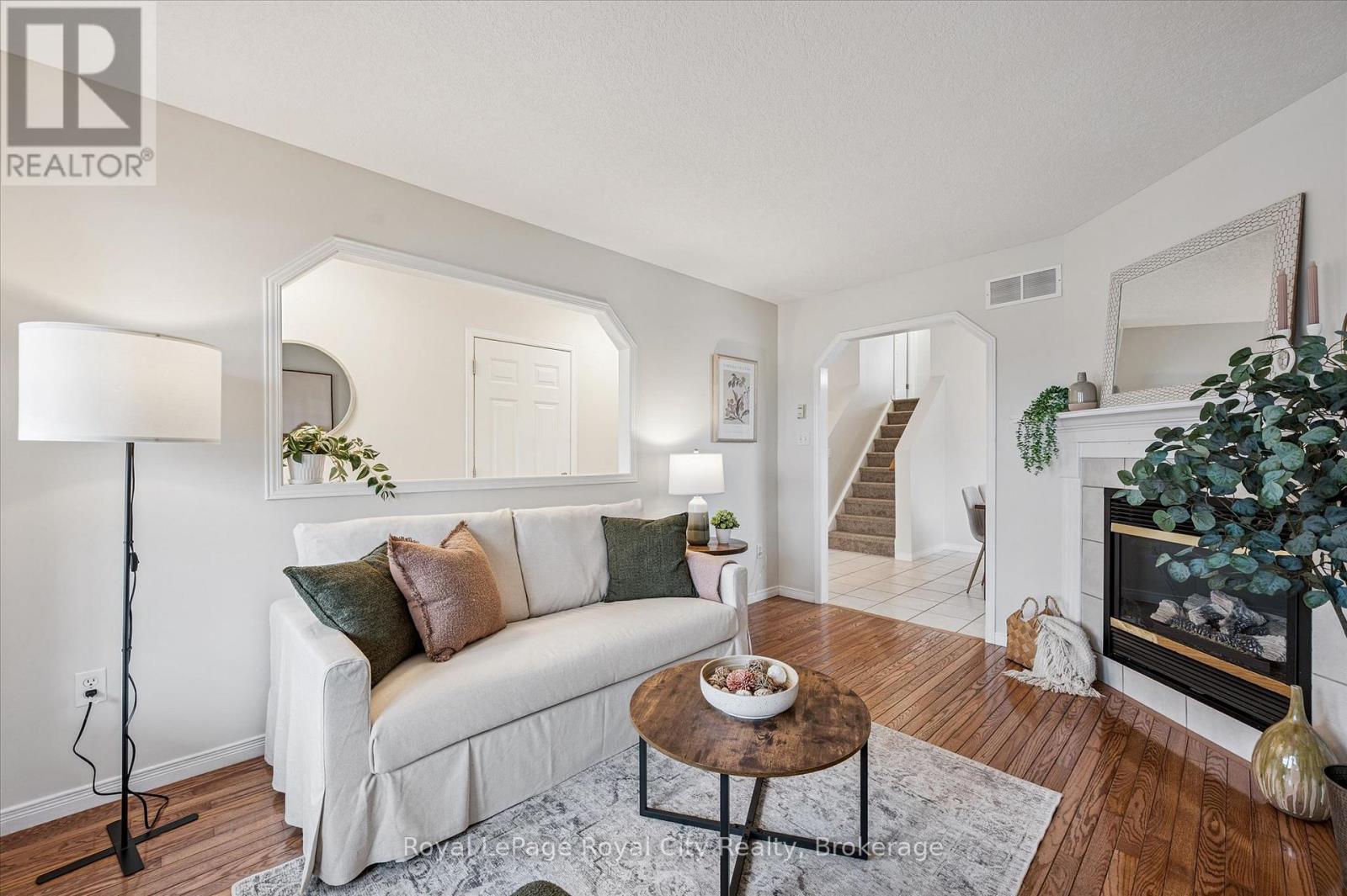 28 Bronwyn Place, Guelph, Ontario  N1K 1X1 - Photo 10 - X13008218