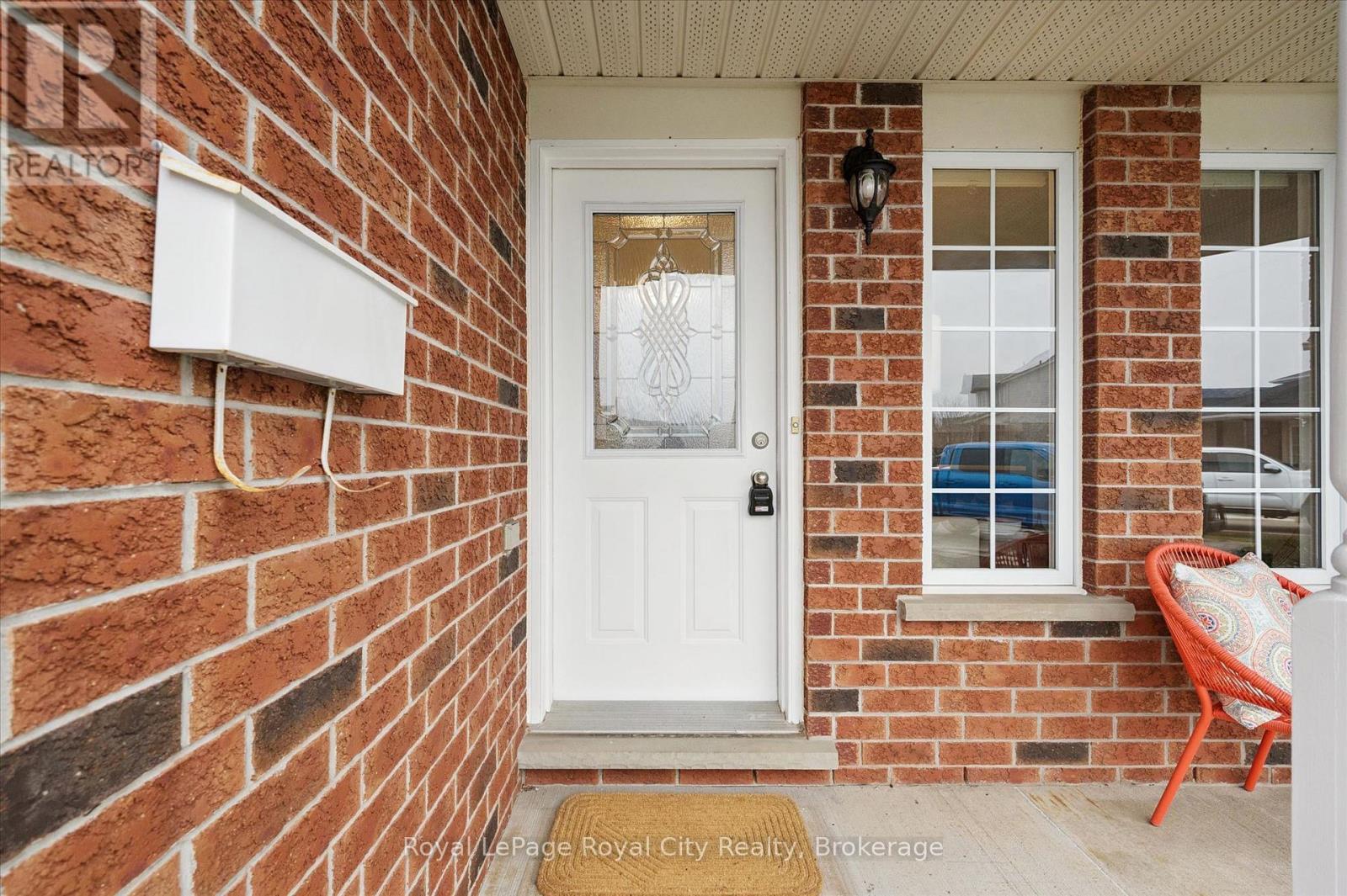 28 Bronwyn Place, Guelph, Ontario  N1K 1X1 - Photo 6 - X13008218
