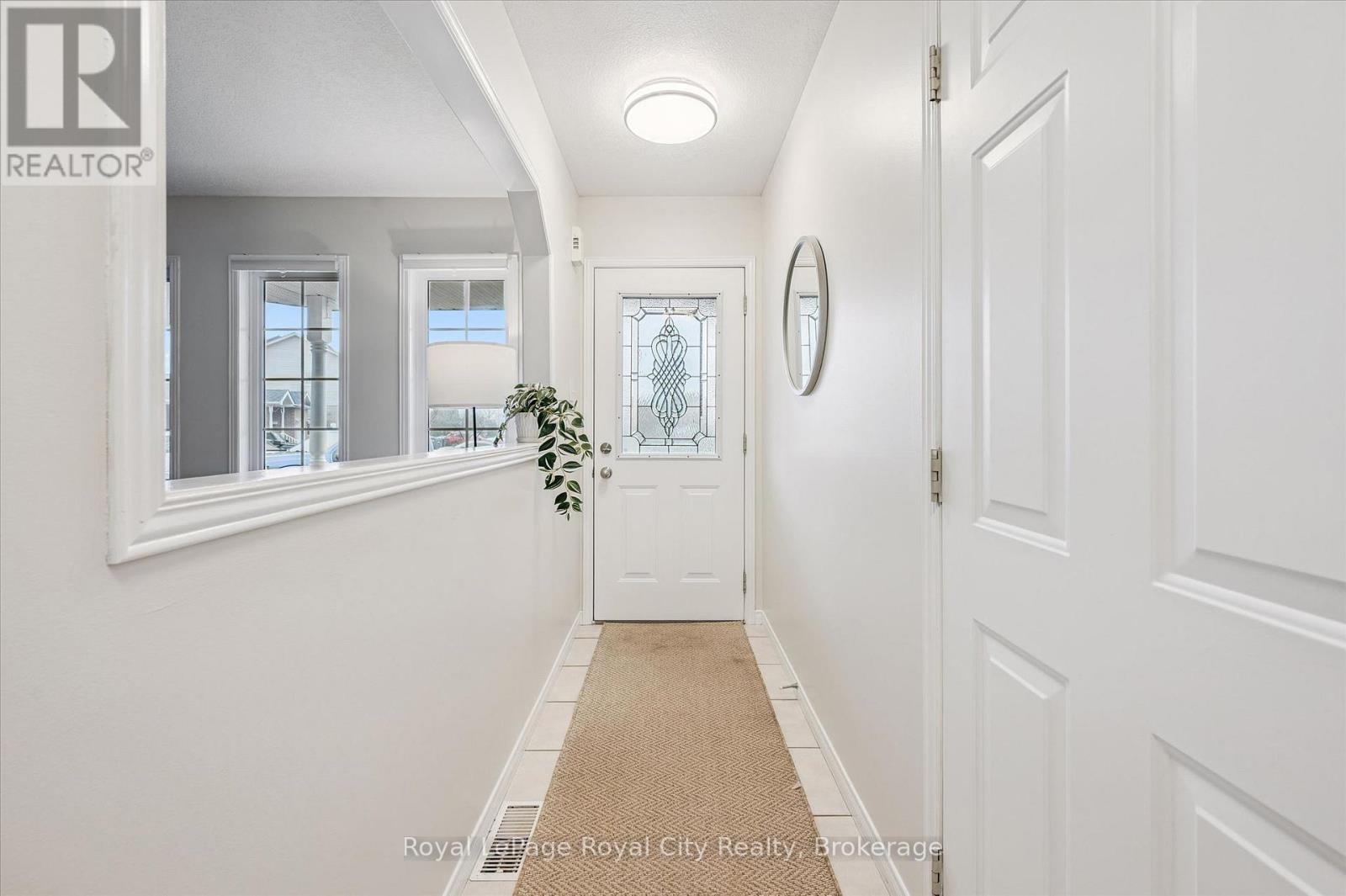 28 Bronwyn Place, Guelph, Ontario  N1K 1X1 - Photo 7 - X13008218