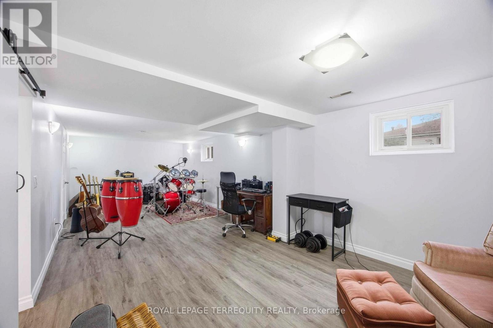 971 Oklahoma Drive, Pickering, Ontario  L1W 2H8 - Photo 29 - E13008078