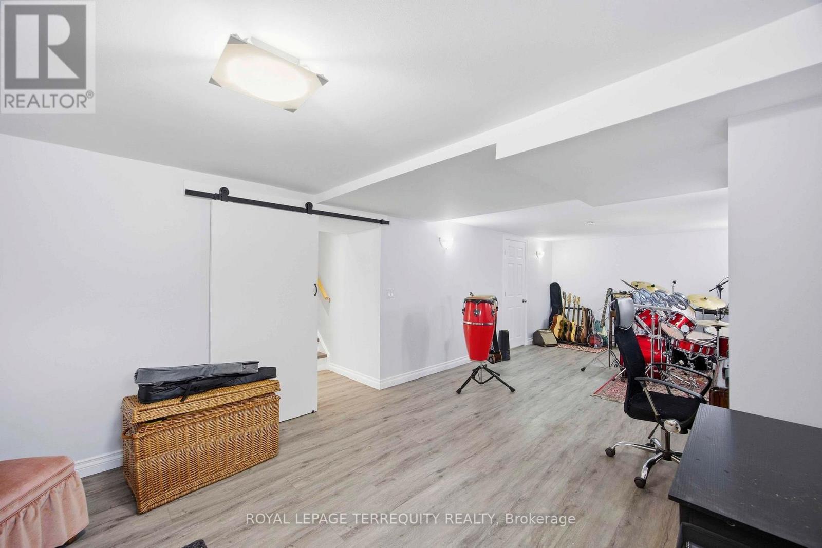 971 Oklahoma Drive, Pickering, Ontario  L1W 2H8 - Photo 30 - E13008078