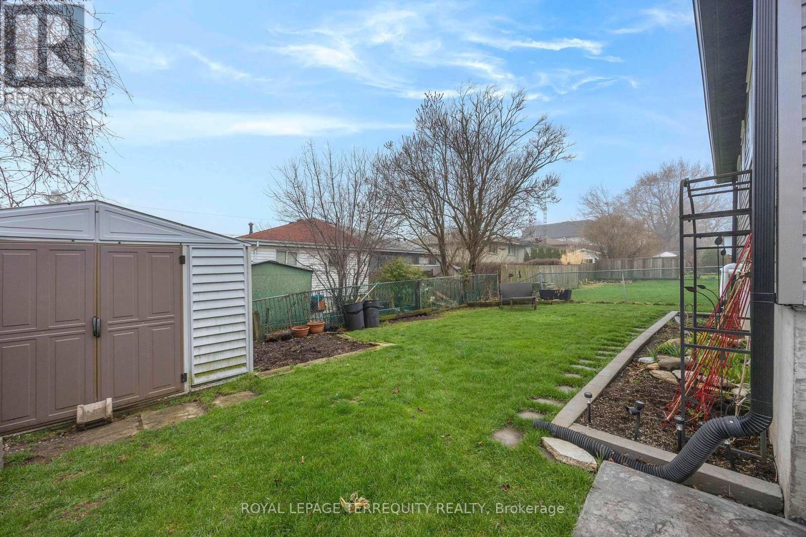 971 Oklahoma Drive, Pickering, Ontario  L1W 2H8 - Photo 38 - E13008078