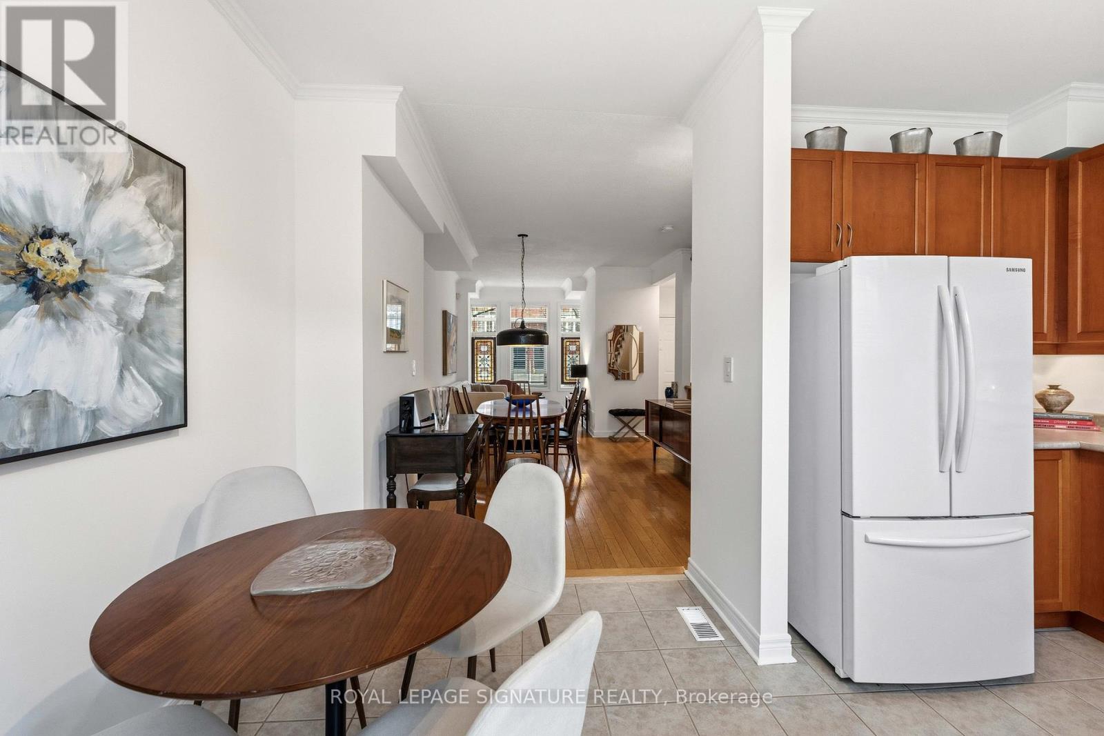 60 Natalie Place, Toronto, Ontario  M4M 3P7 - Photo 12 - E13008088