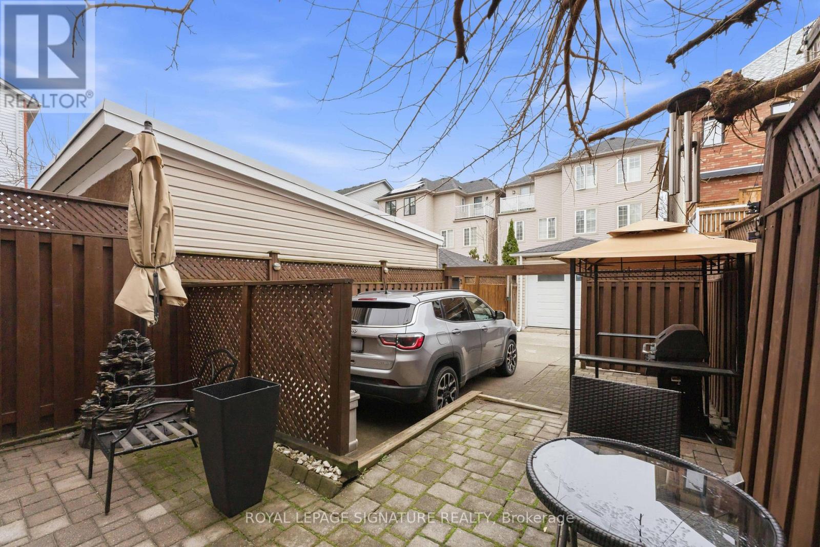 60 Natalie Place, Toronto, Ontario  M4M 3P7 - Photo 32 - E13008088