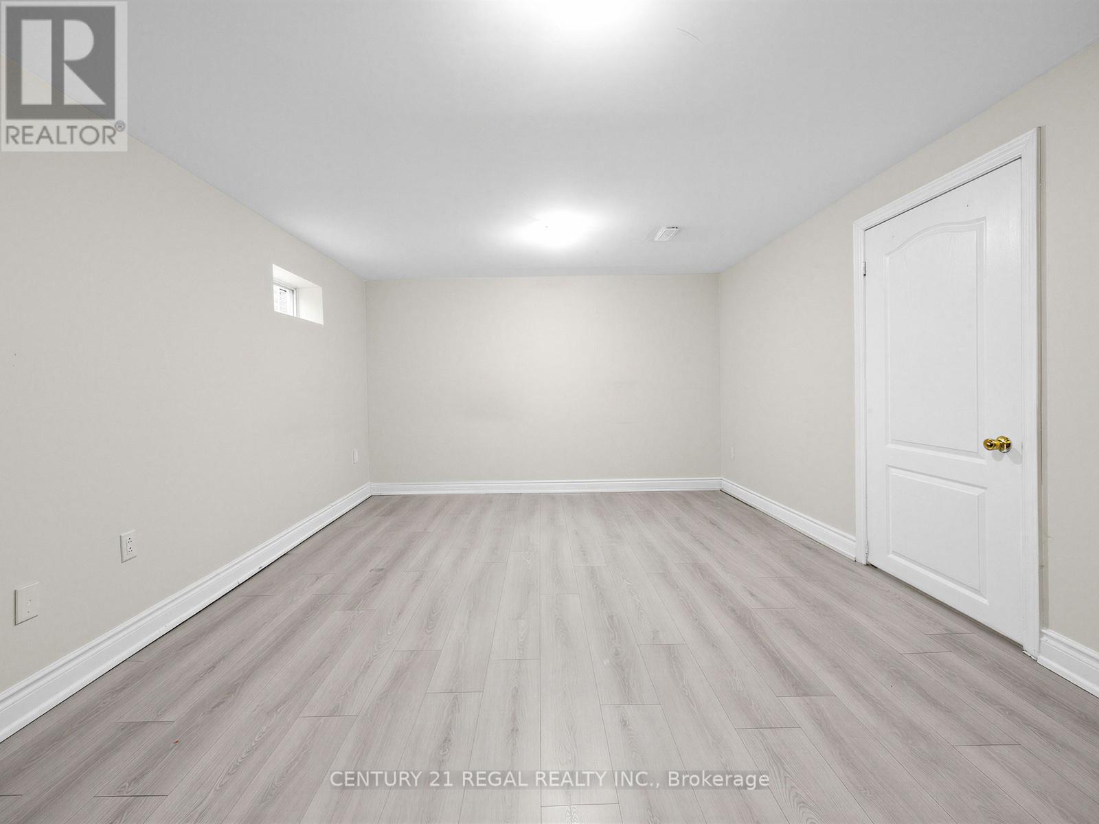 82 Crow Trail, Toronto, Ontario  M1B 1X9 - Photo 5 - E13008110