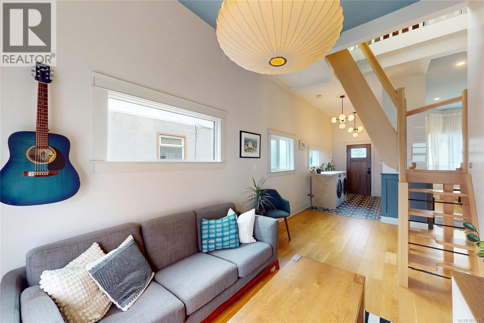 1709 Fernwood Rd, Victoria, British Columbia  V8T 2Y3 - Photo 14 - 1032311