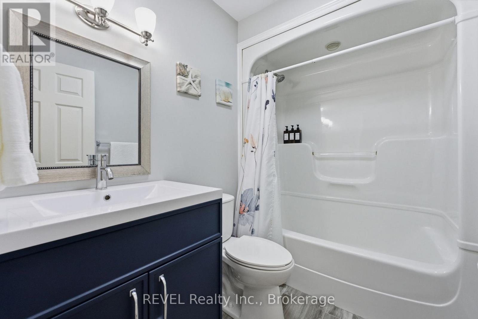 17 Stonehaven Road, Haldimand, Ontario  N1A 2W6 - Photo 22 - X13008248