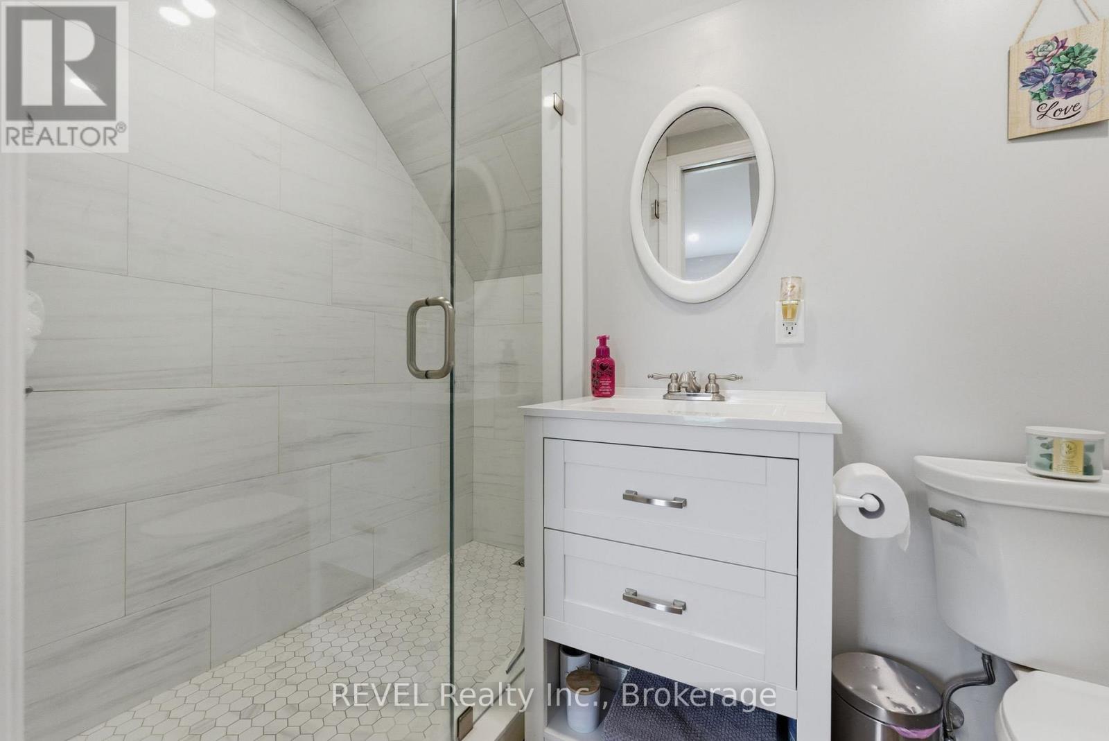 17 Stonehaven Road, Haldimand, Ontario  N1A 2W6 - Photo 34 - X13008248