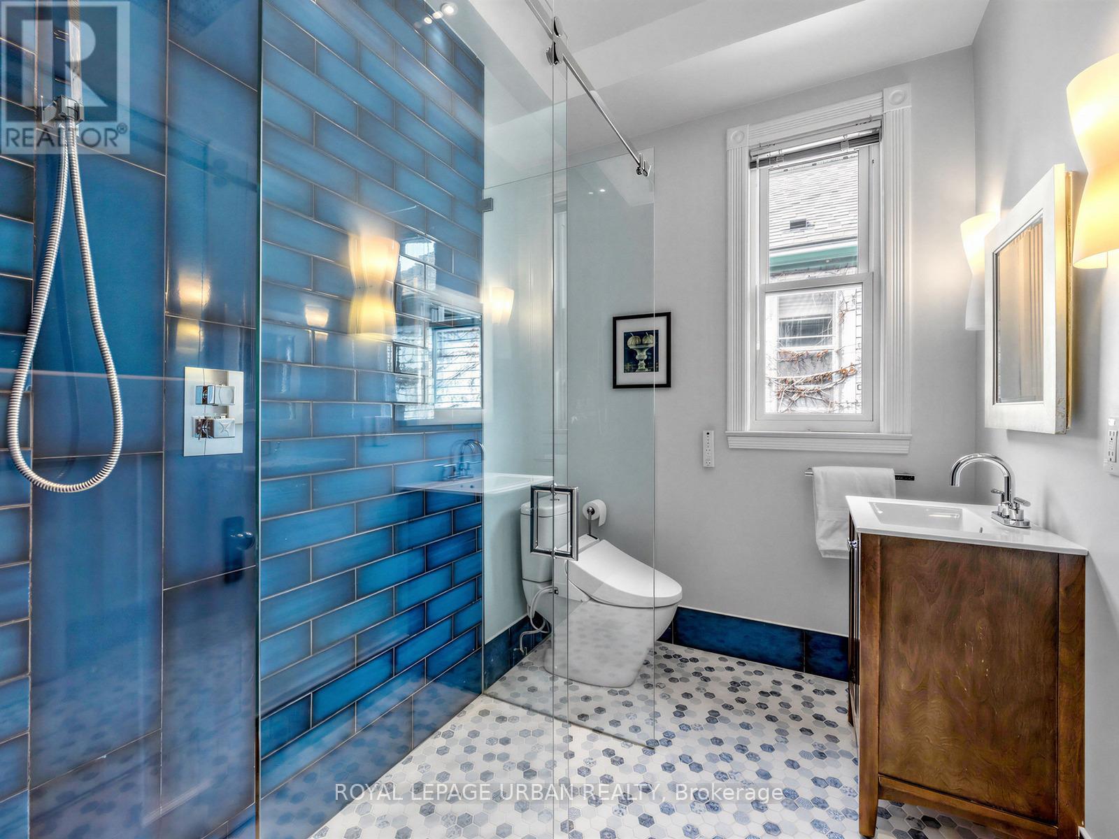 33 Euclid Avenue, Toronto, Ontario  M6J 2J7 - Photo 24 - C12962754