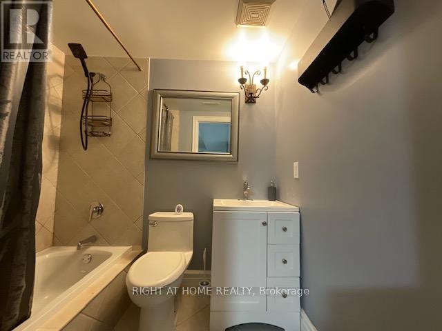 214 Clanton Park Road, Toronto, Ontario  M3H 2G1 - Photo 12 - C12967924