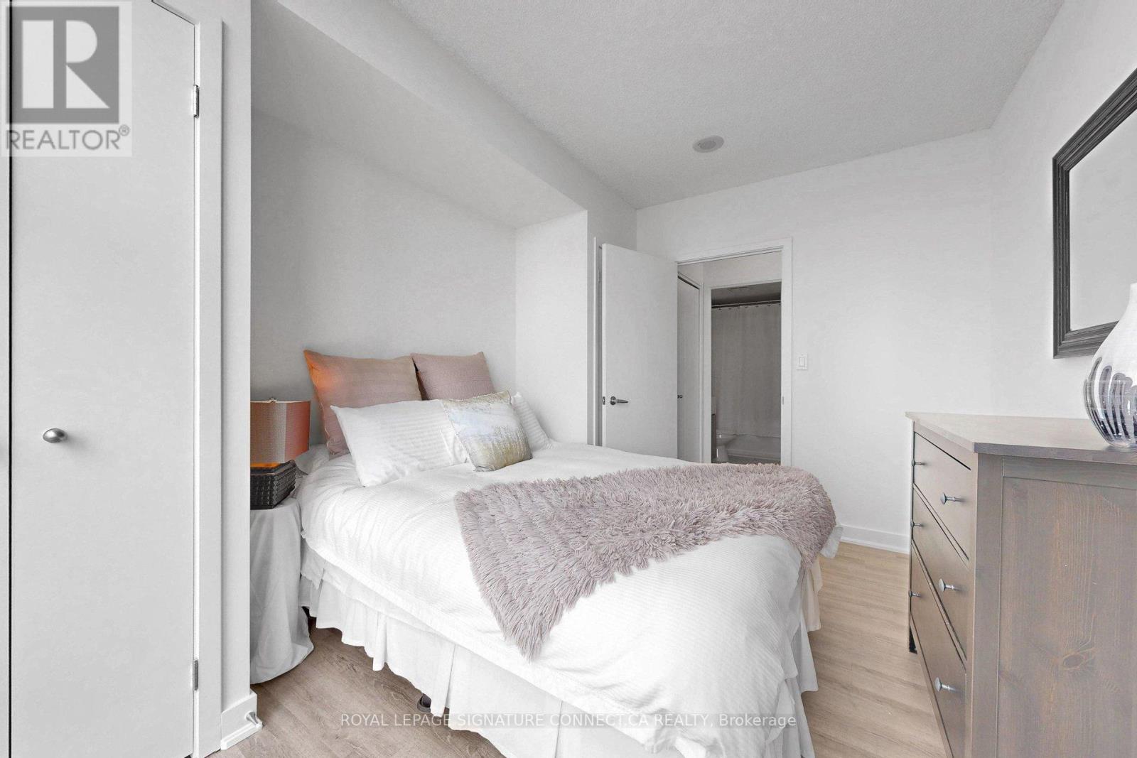 2712 - 35 Mariner Terrace, Toronto, Ontario  M5V 3V9 - Photo 18 - C13007284