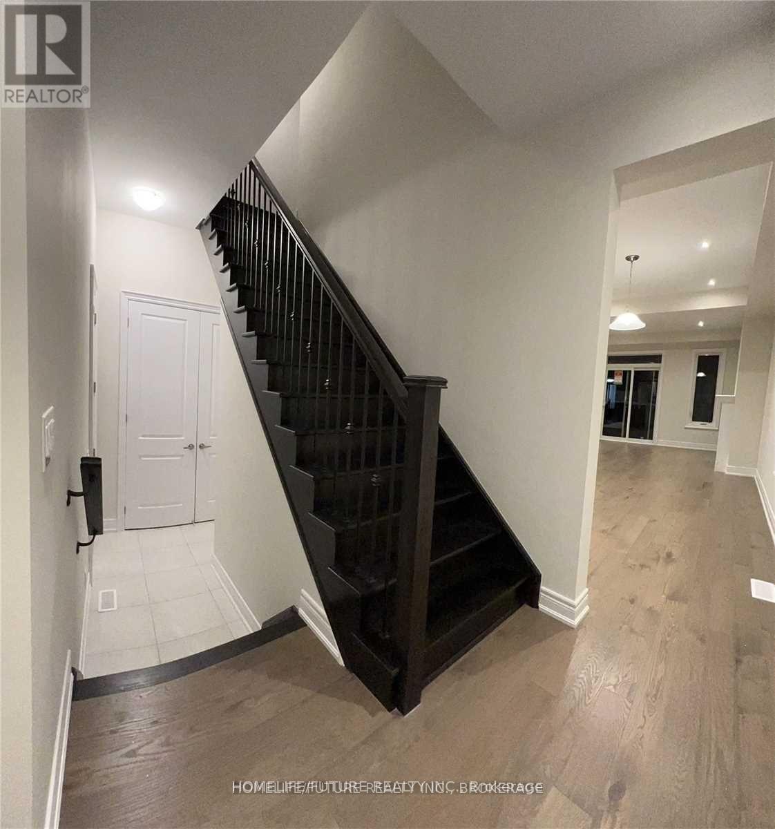 46 Gillivary Drive, Whitby, Ontario  L1P 0C9 - Photo 22 - E13007540