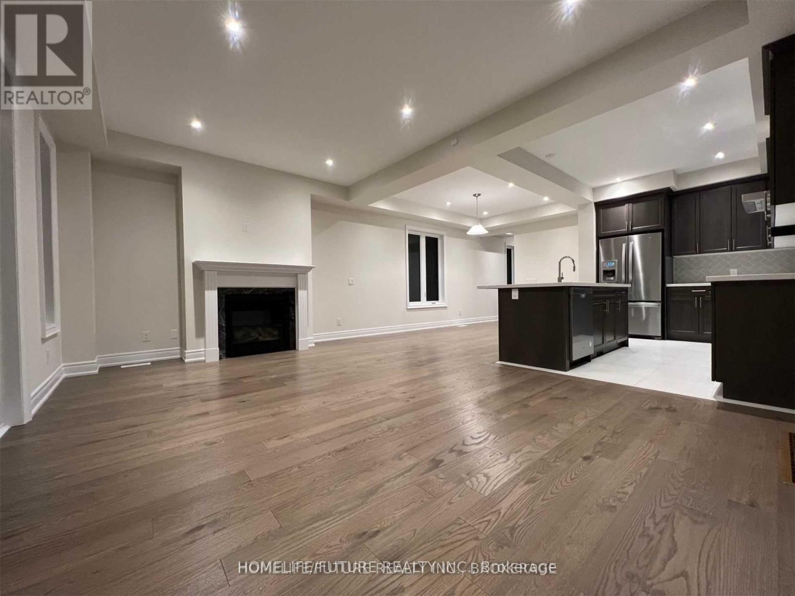 46 Gillivary Drive, Whitby, Ontario  L1P 0C9 - Photo 10 - E13007540