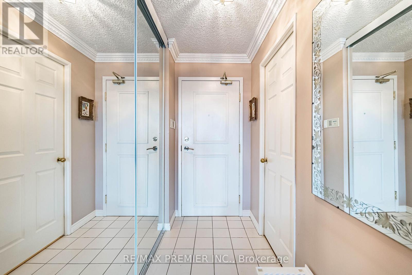 1412 - 7300 Yonge Street, Vaughan, Ontario  L4J 7Y5 - Photo 12 - N13008052