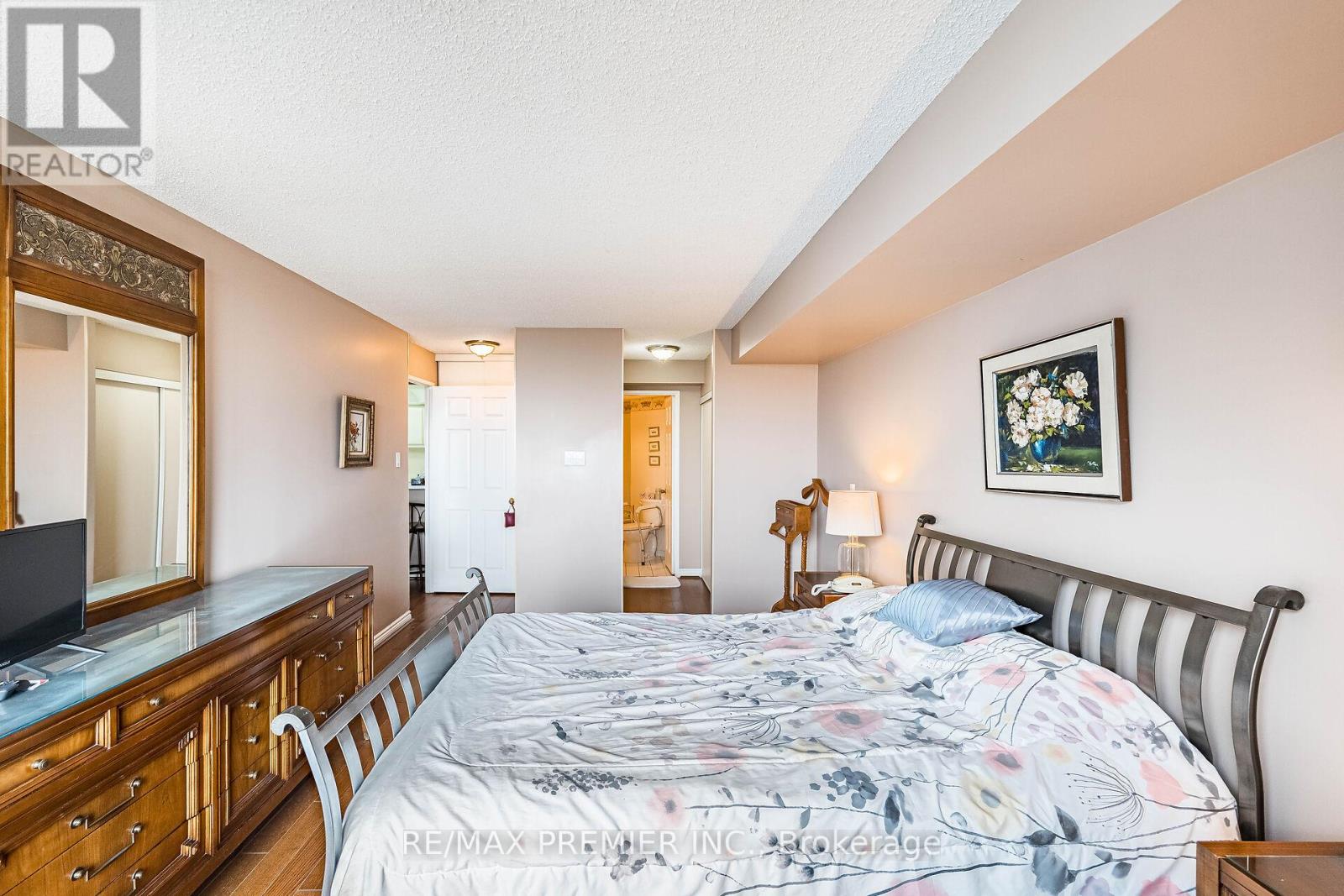 1412 - 7300 Yonge Street, Vaughan, Ontario  L4J 7Y5 - Photo 29 - N13008052