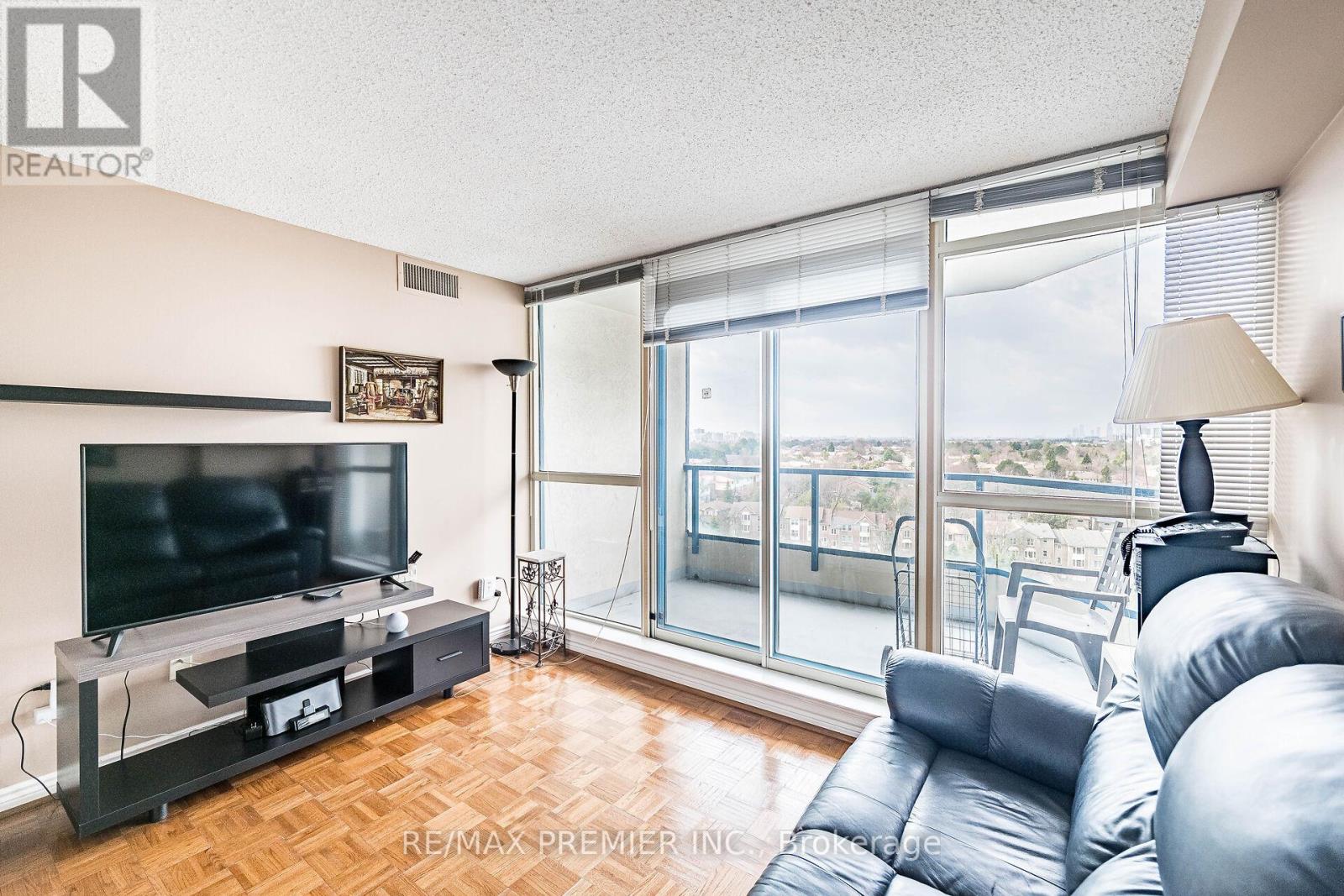 1412 - 7300 Yonge Street, Vaughan, Ontario  L4J 7Y5 - Photo 33 - N13008052