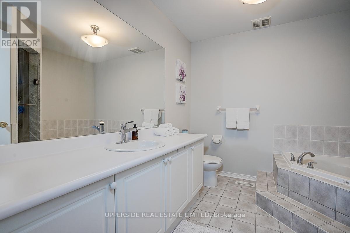 274 Flagstone Way, Newmarket, Ontario  L3X 2Y1 - Photo 21 - N13008090