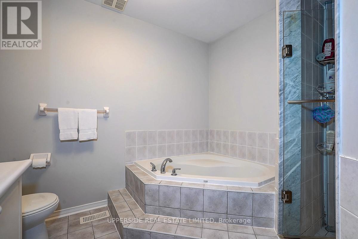 274 Flagstone Way, Newmarket, Ontario  L3X 2Y1 - Photo 22 - N13008090