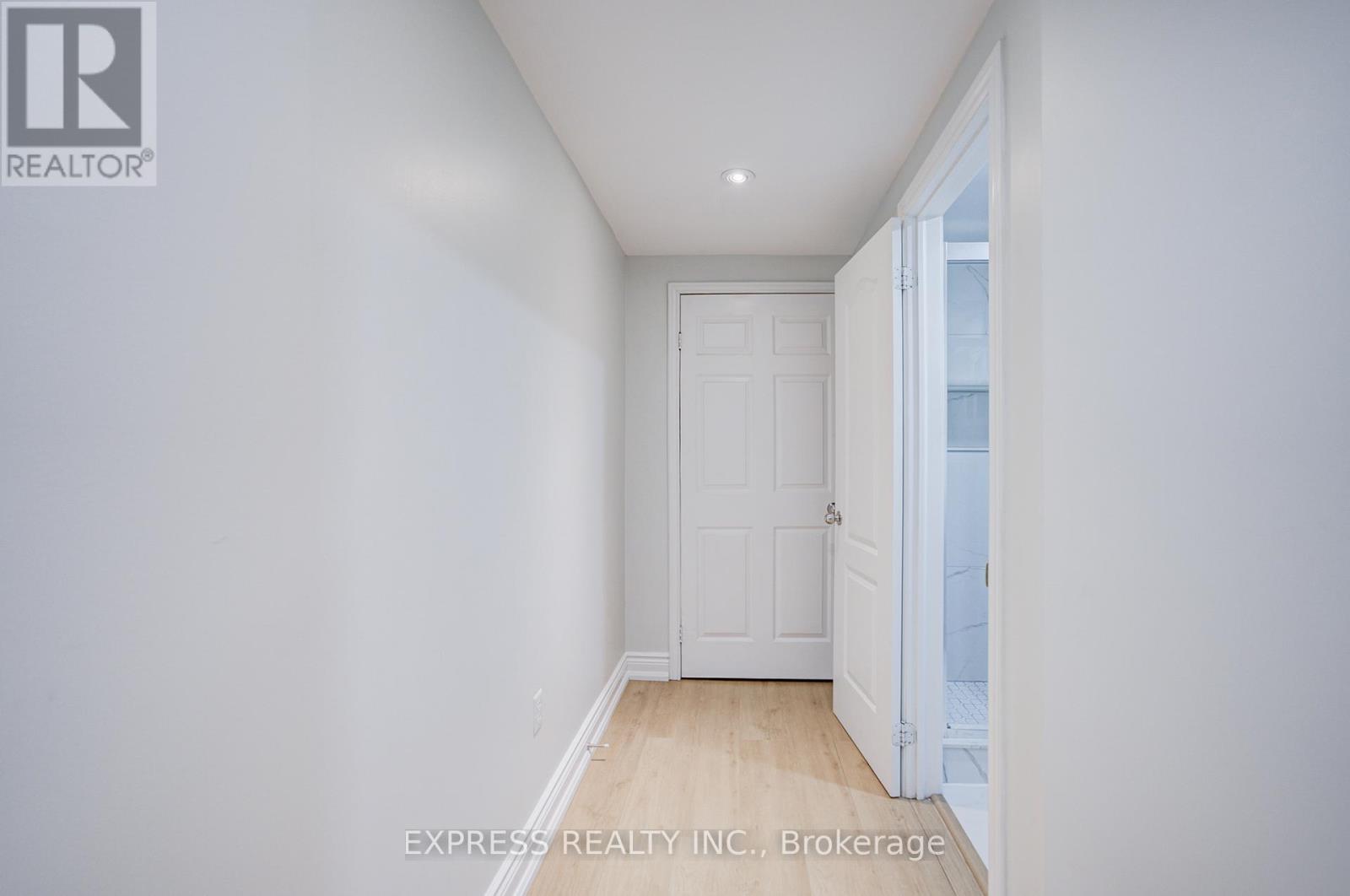 Unknown Address, ,    - Photo 35 - N13008194