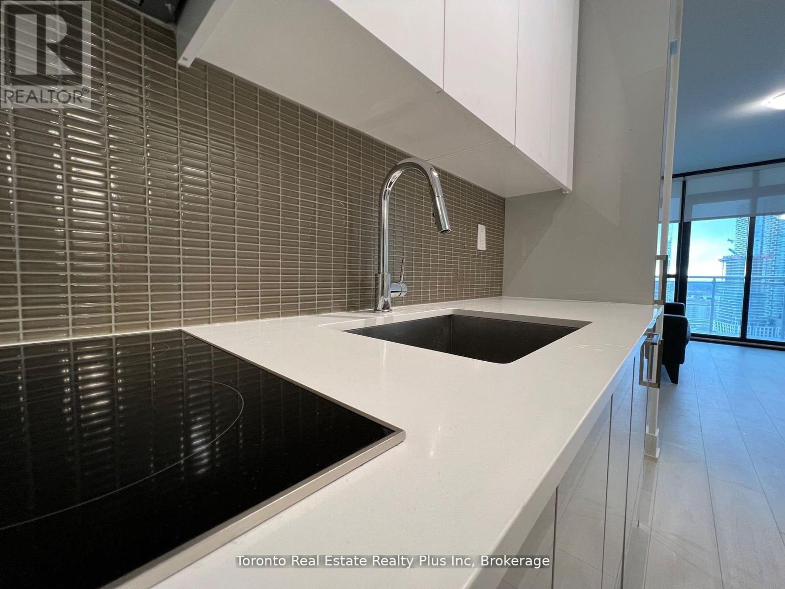 2106 - 2908 Highway 7 Road W, Vaughan, Ontario  L4K 0K5 - Photo 26 - N13008314