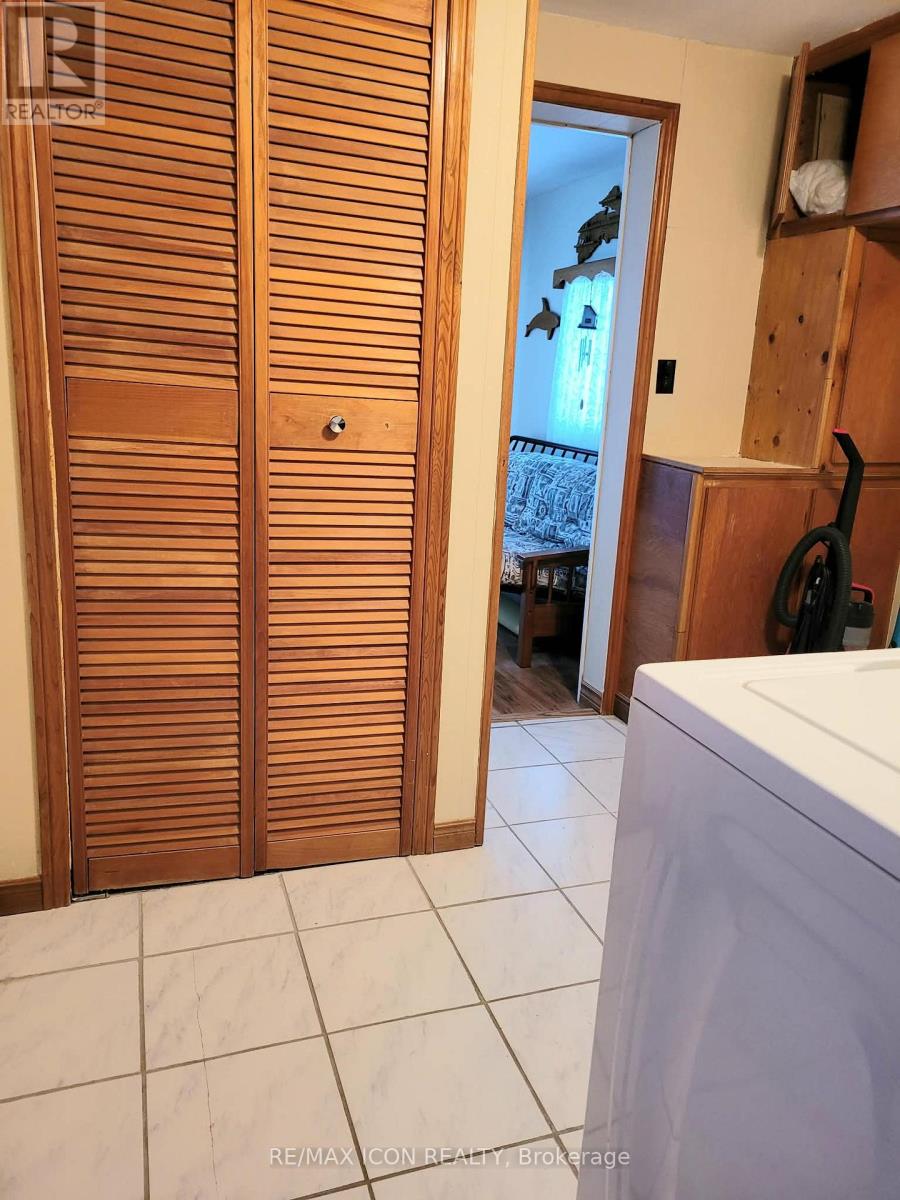 16 - 9839 Lakeshore Road, Lambton Shores, Ontario  N0M 1T0 - Photo 27 - X12795962