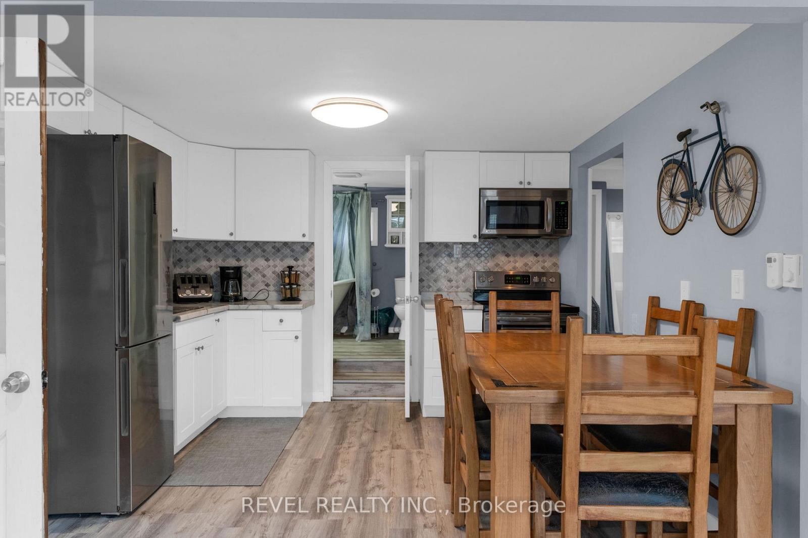 53 Playfair Drive, Tay, Ontario  L0K 2C0 - Photo 14 - S13008030