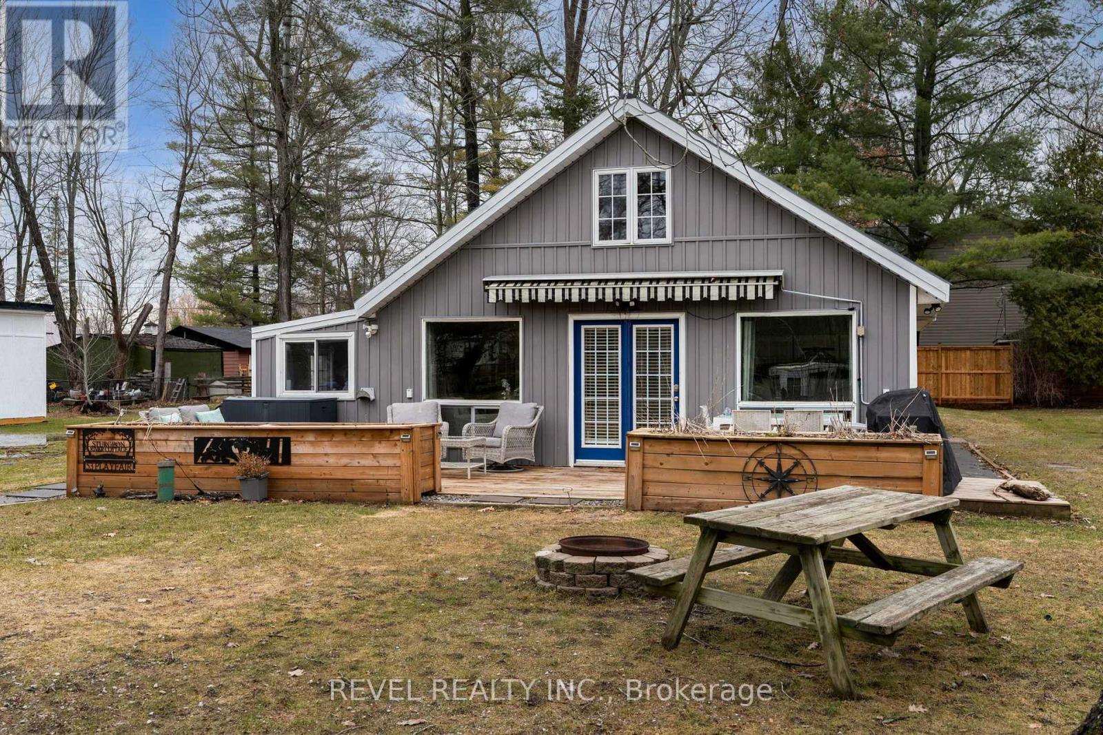 53 Playfair Drive, Tay, Ontario  L0K 2C0 - Photo 2 - S13008030