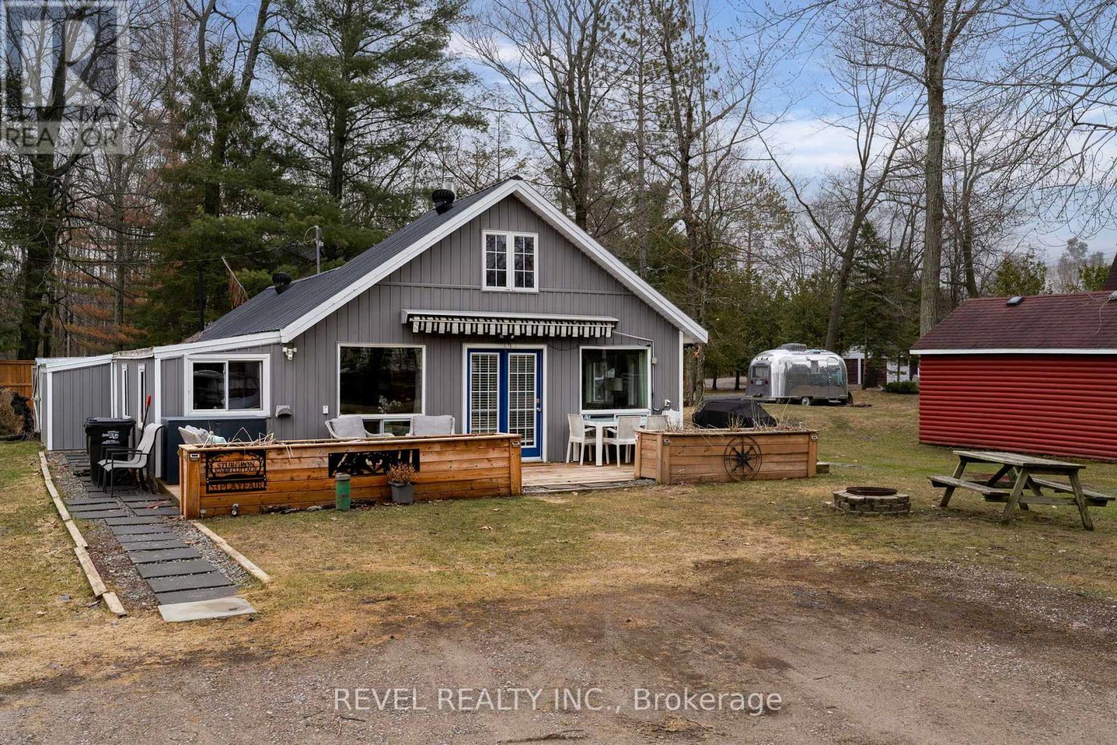 53 Playfair Drive, Tay, Ontario  L0K 2C0 - Photo 3 - S13008030