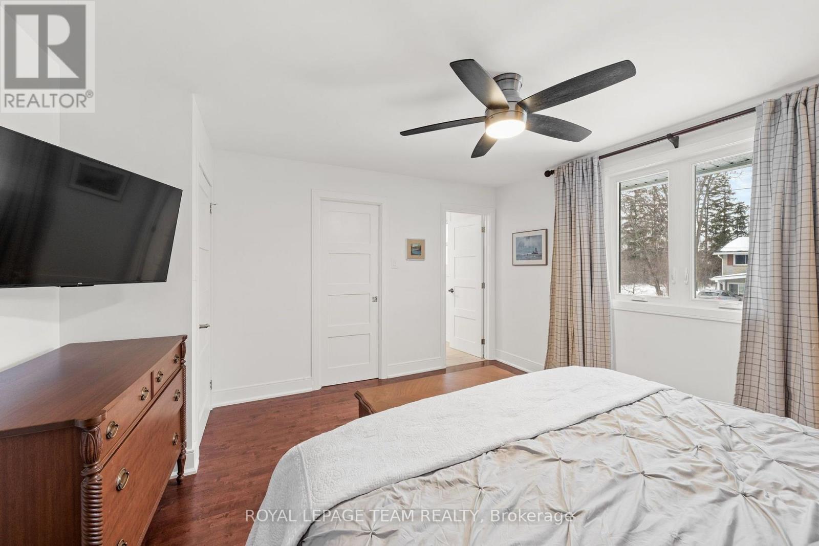 28 Maplehill Way, Ottawa, Ontario  K2C 3H1 - Photo 19 - X12824502