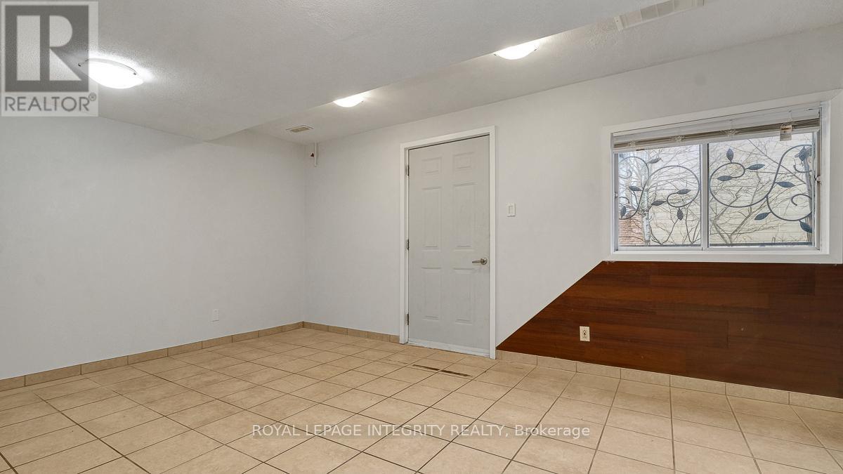 1563 Thurlow Street, Ottawa, Ontario  K4A 2K6 - Photo 19 - X12997054