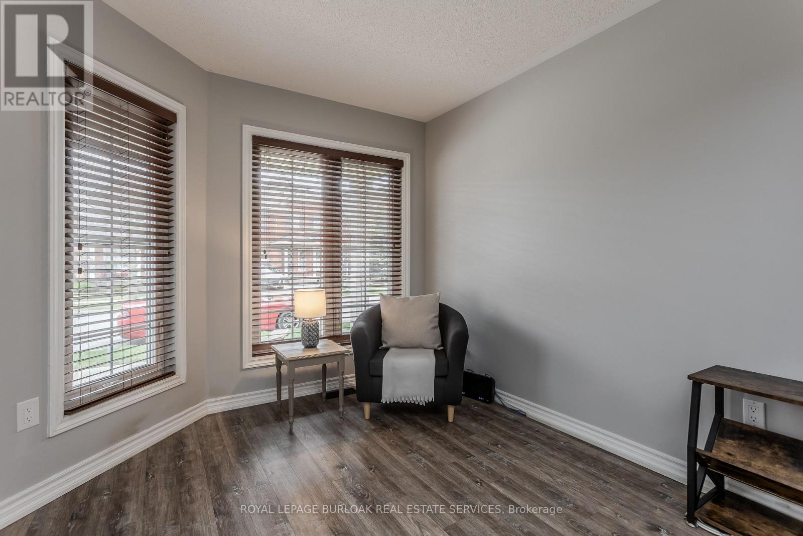 4077 Gunby Crescent, Burlington, Ontario  L7M 0A8 - Photo 11 - W13003134